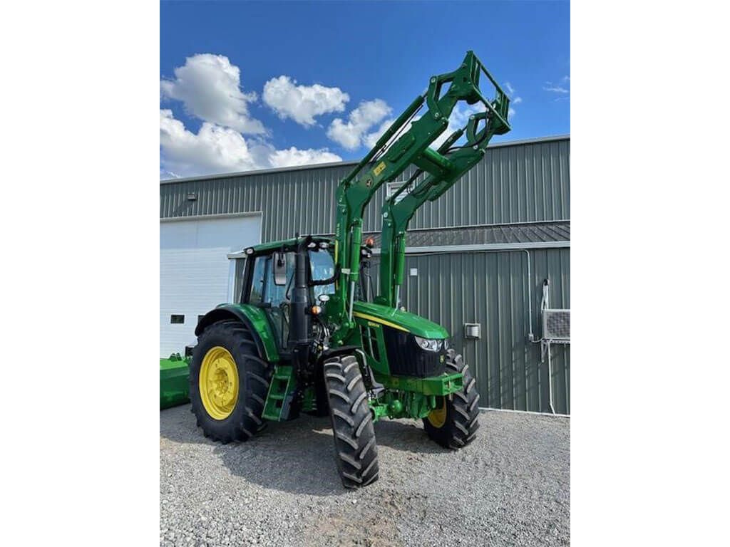 2023 John Deere 6120M