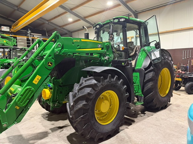 john deere tractor